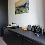 Museum Square View 4*