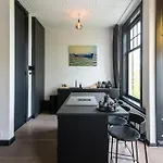 Museum Square View Couette-café Amsterdam