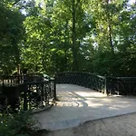 Museum Square View 4*