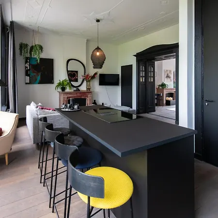 Bed and breakfast Museum Square View