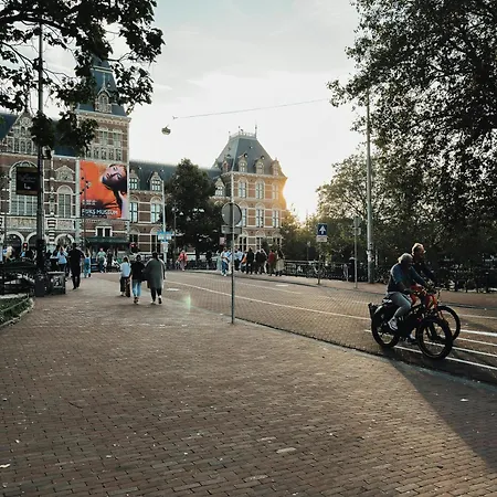 Frühstückspension Museum Square View 4*