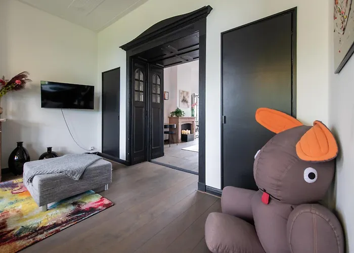 Bed & Breakfast Museum Square View 4*