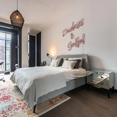 فندق مبيت وإفطار Museum Square View