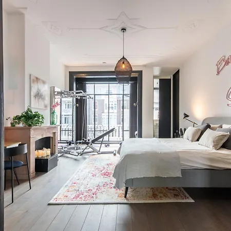 Museum Square View 4* أمستردام